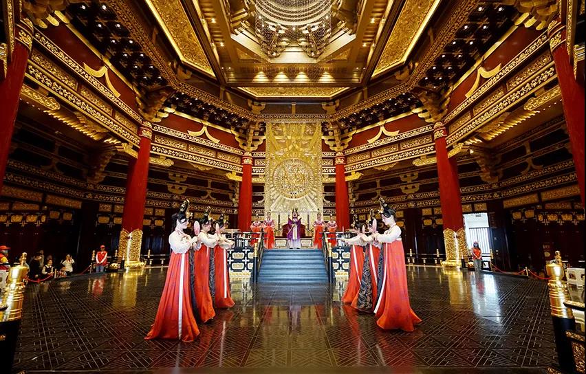 即日起应天门明堂天堂九洲池分时段免费游